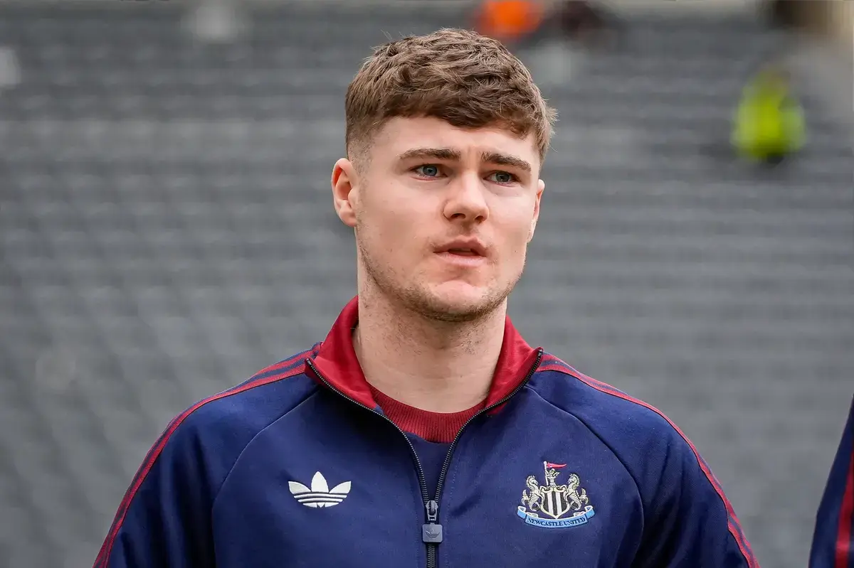 Alex Murphy now having medical ahead of move to Germany on loan