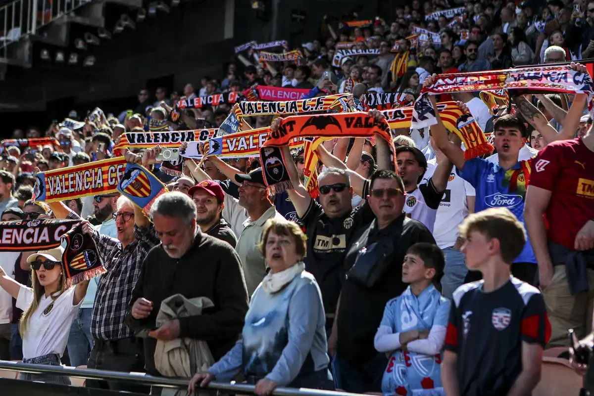 Confirmed Newcastle United team v Valencia as Bamba, Pivas, Osula, Woltemade all start