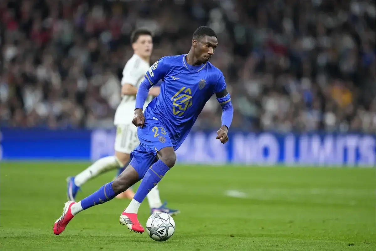 Aladji Bamba flying in today to take his Newcastle United medical before signing