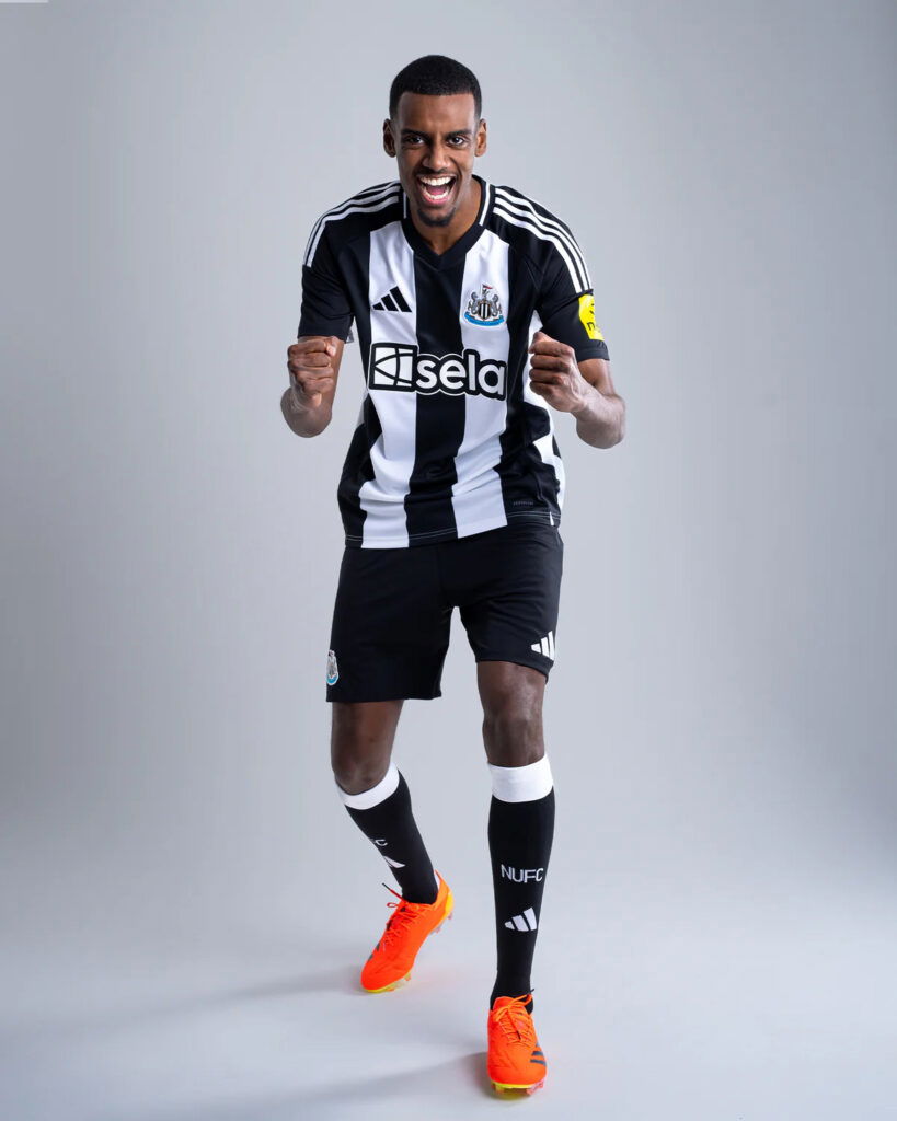 Alex Isak Full Newcastle Adidas Kit