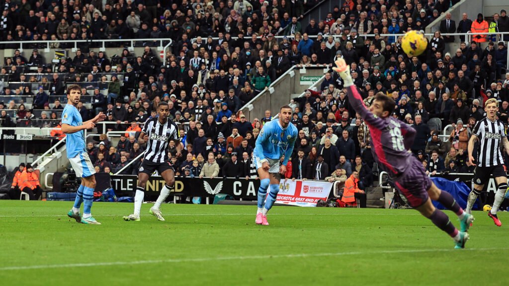 Alexander Isak Goal Newcastle Manchester City