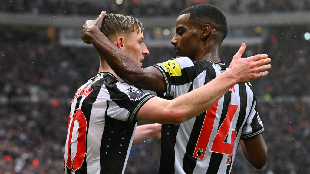 Anthony Gordon Alex Isak Goal Celebration Newcastle