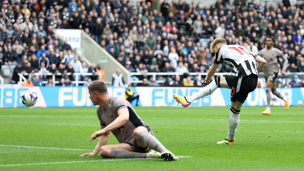 Anthony Gordon Newcastle Goal Spurs