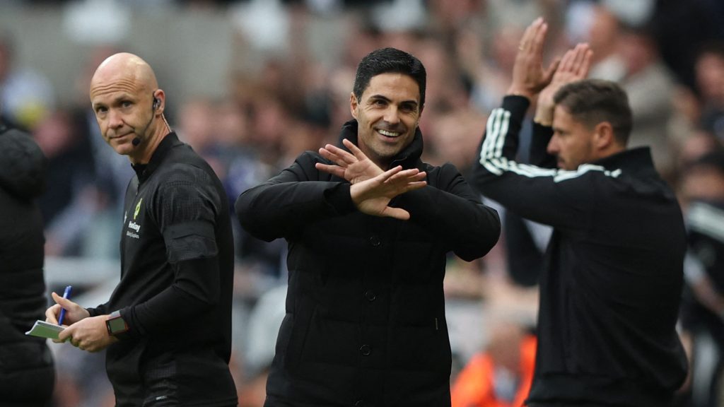 Mikel Arteta Gerente de Arsenal Sidelina