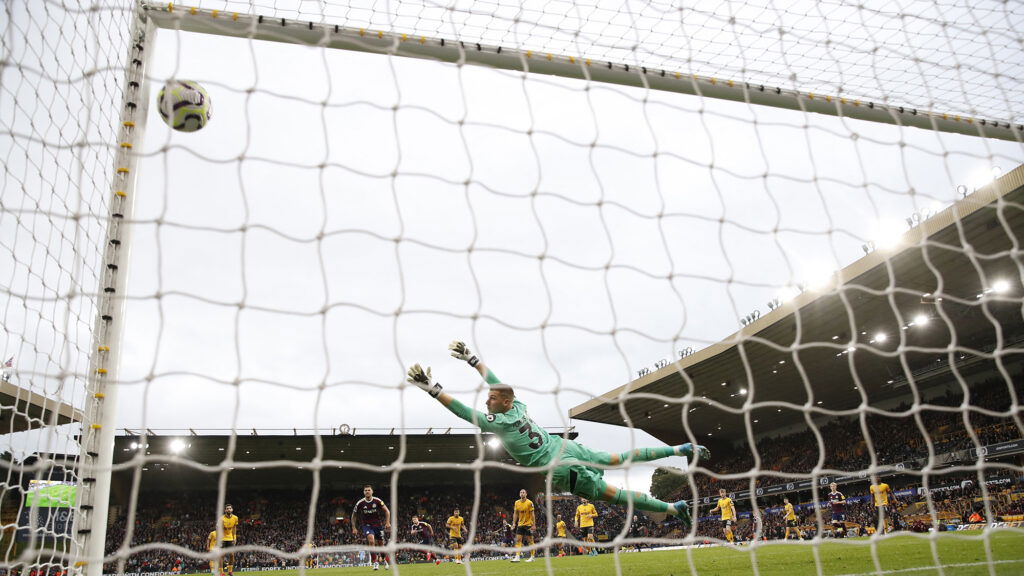 Harvey Barnes Goal Newcastle Wolves