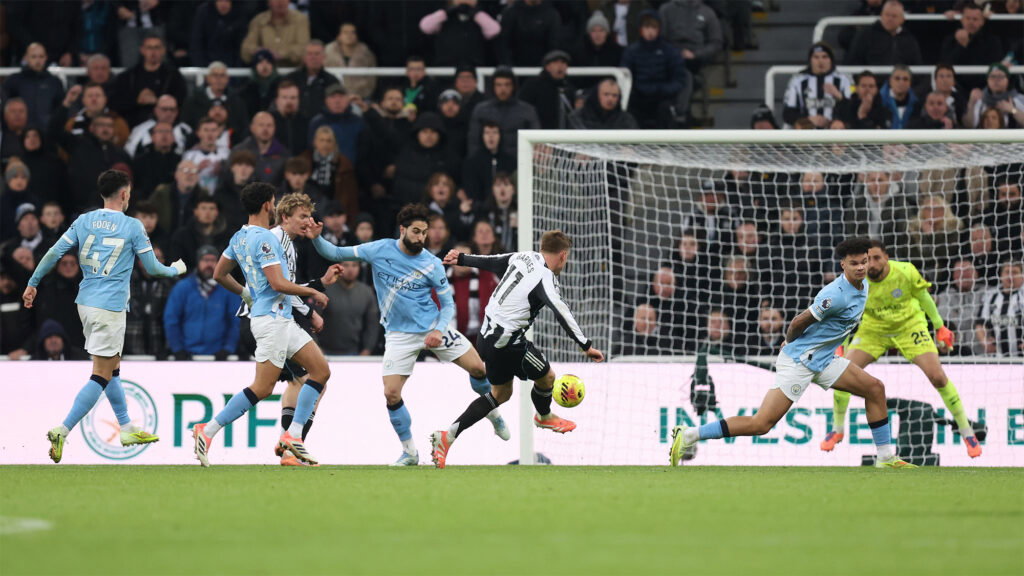 Harvey Barnes Newcastle Shooting Goal Manchester City