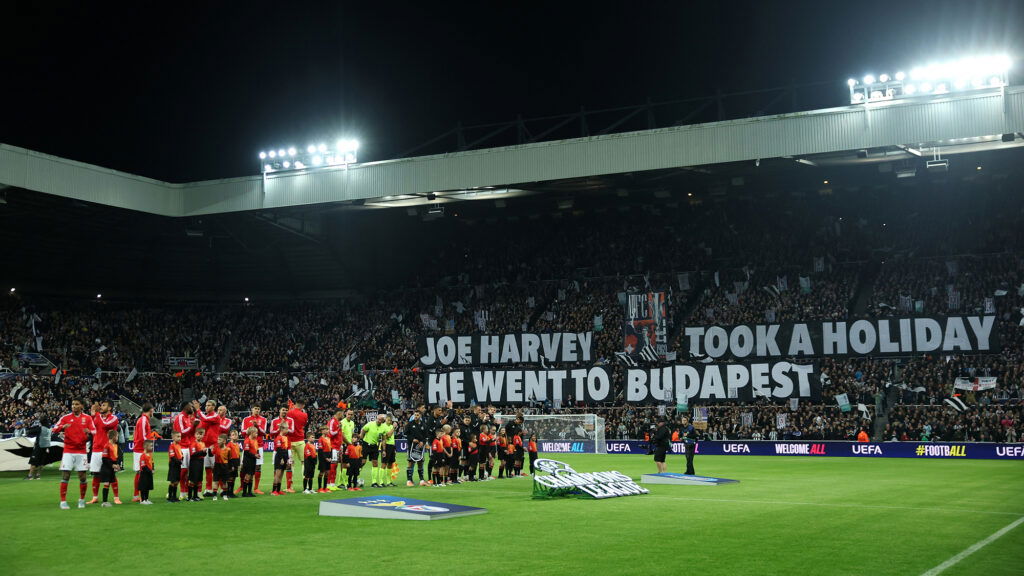 Newcastle United v Benfica Team Lineups Champions League