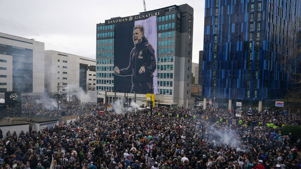 Newcastle United Carabao Cup Parade Eddie Howe Banner