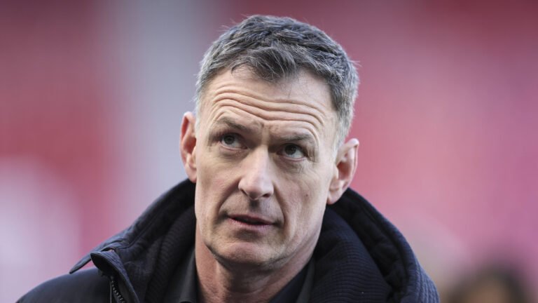 Chris Sutton Looking Up