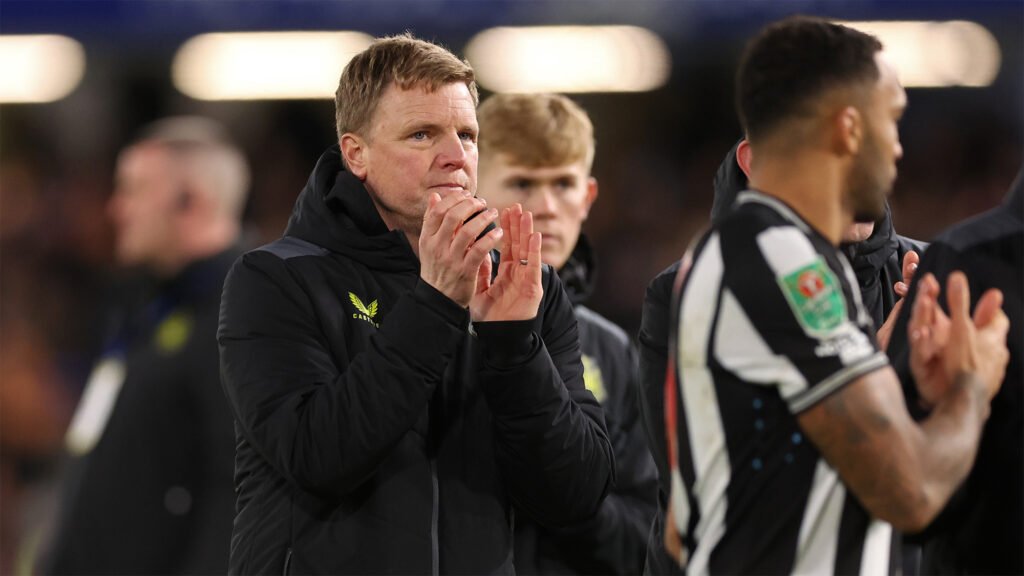 Eddie Howe Clapping Fans After Defeat