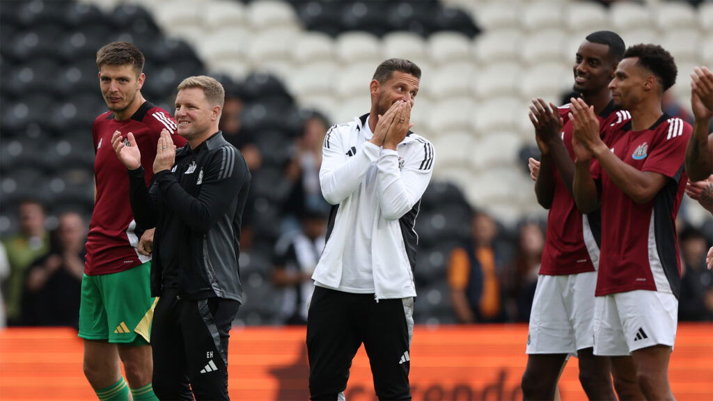 Eddie Howe Pope Isak Murphy Tindall Clapping Fans