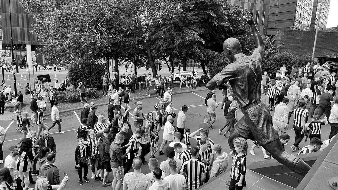 Was this the greatest Alan Shearer goal of all time? Exactly 21 years ...