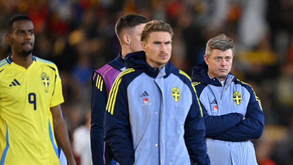 Jon Dahl Tomasson Suecia comiendo Isak