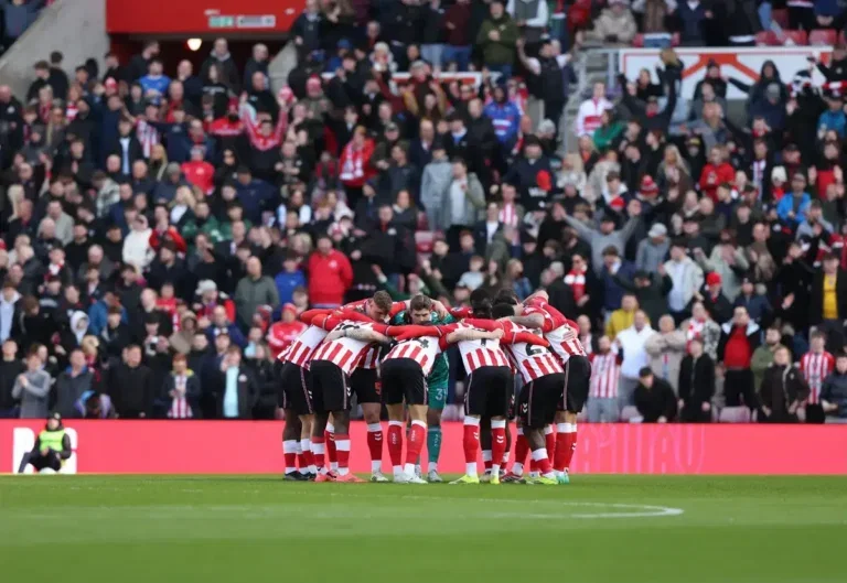 Sunderland Team Huddle | Credit: SmartFrame Images | SportImage