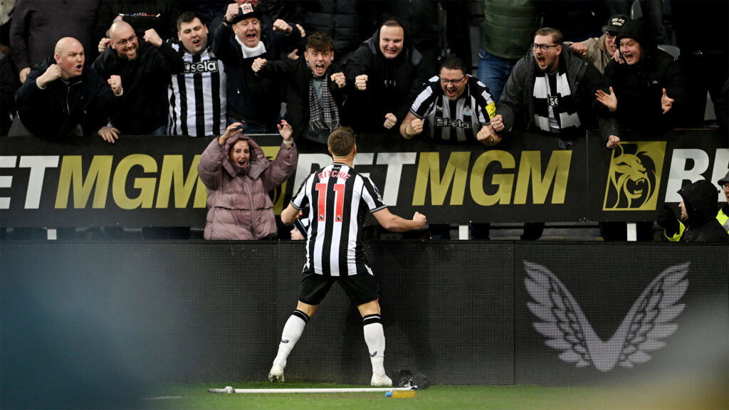 Matt Ritchie Goal Celebration Newcastle Fans