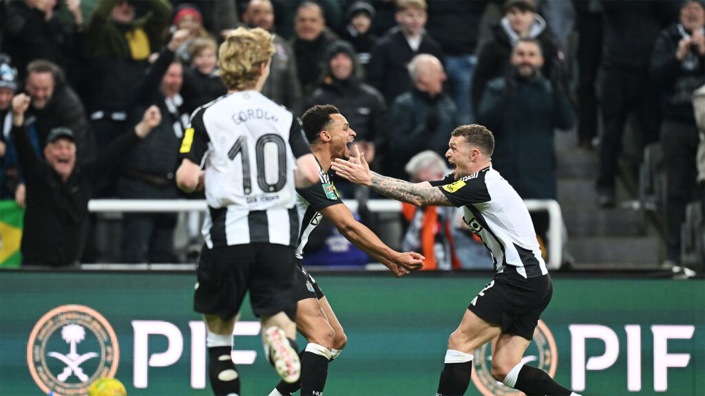 Jacob Murphy Goal Celebration Kieran Trippier Newcastle