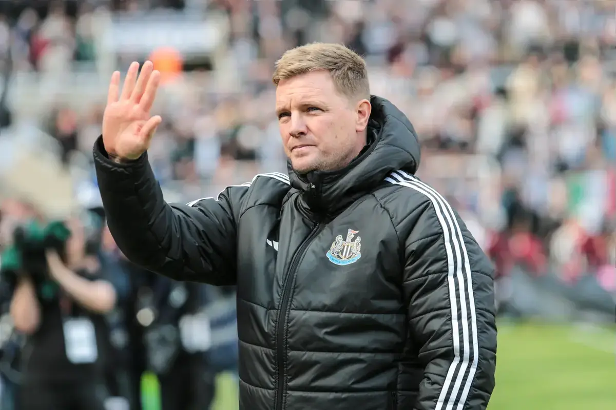 Eddie Howe was let down by the club
