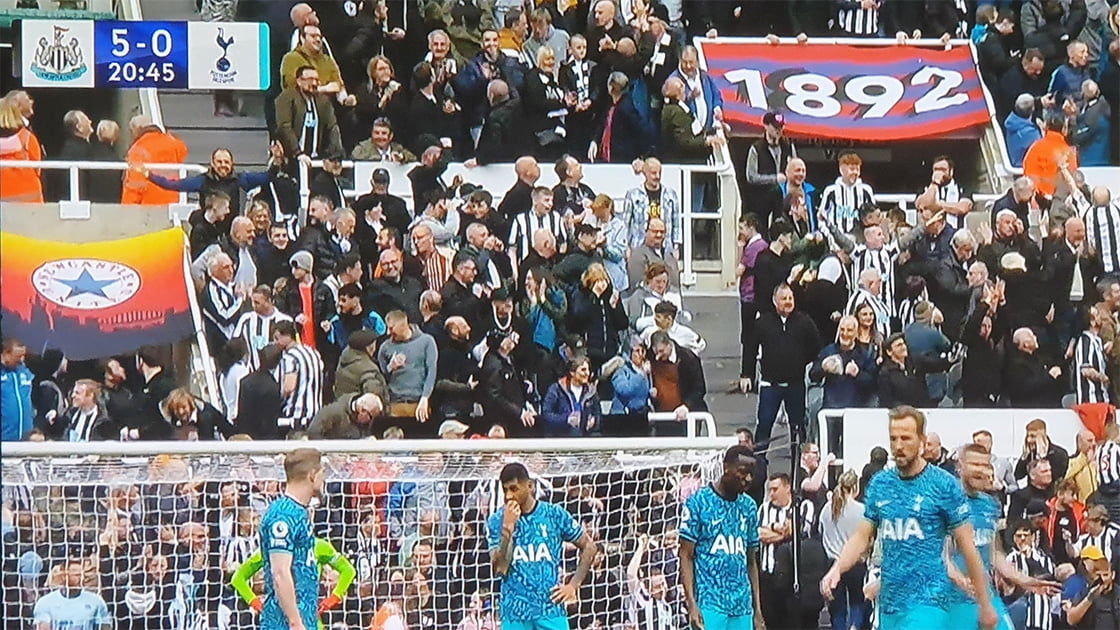 Spurs players to reimburse travelling fans after 6-1 humiliation at  Newcastle