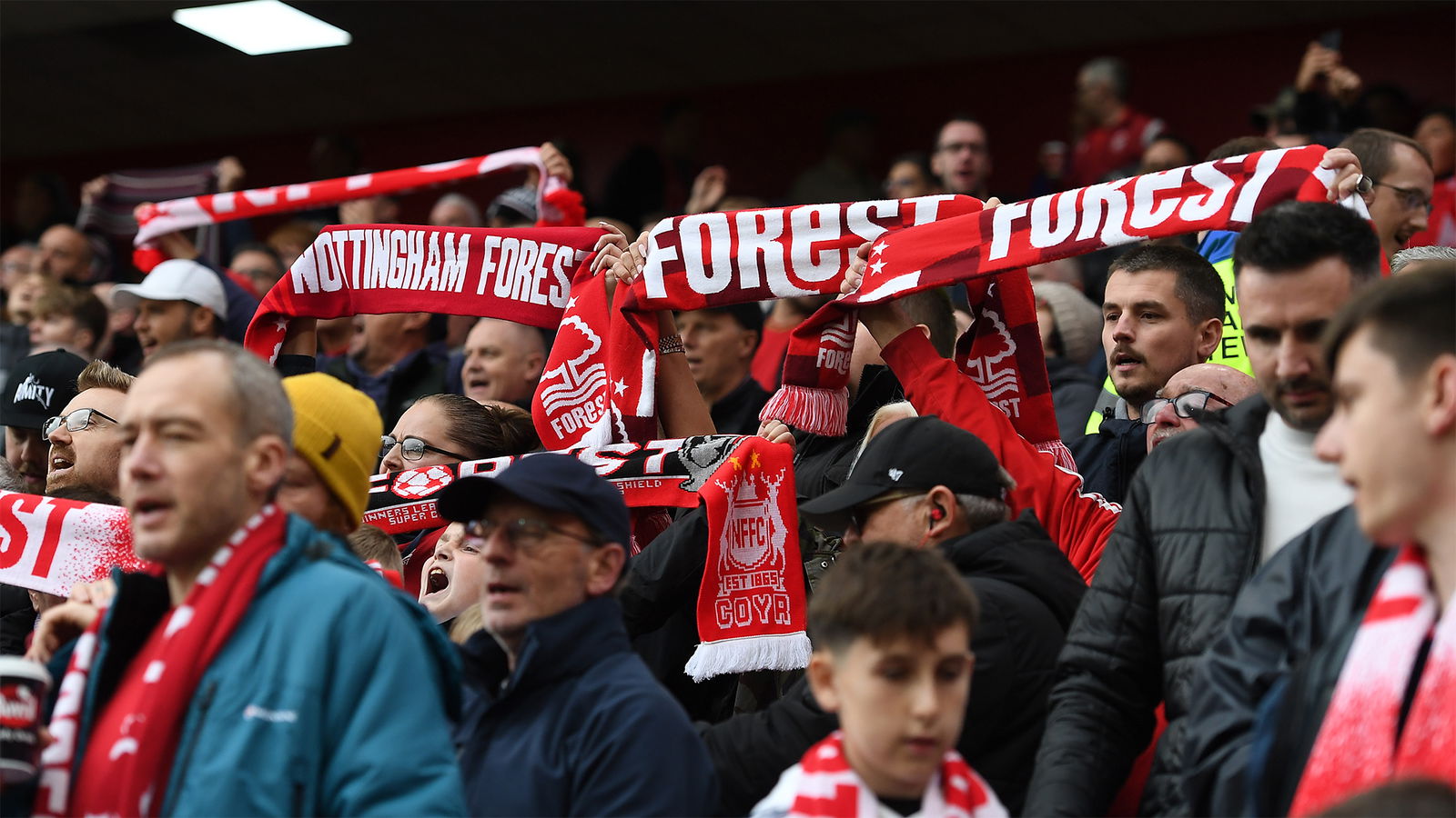 Nottingham Forest fans comments on selling Odysseas Vlachodimos to ...