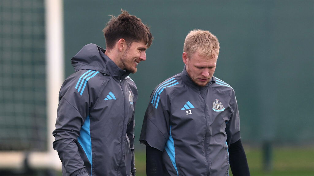 Nick Pope Aaron Ramsdale Entrenando Newcastle United
