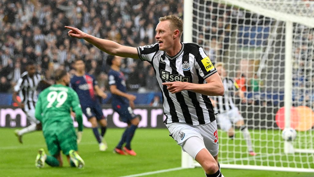 Sean Longstaff Goal Celebration PSG
