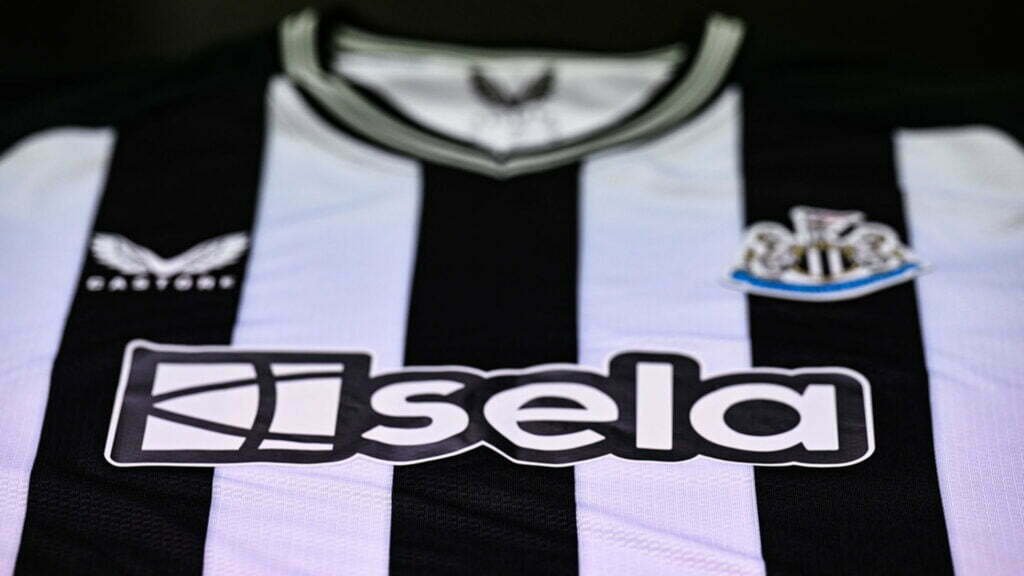 Castore Unveil Newcastle 23/24 Home Shirt - SoccerBible