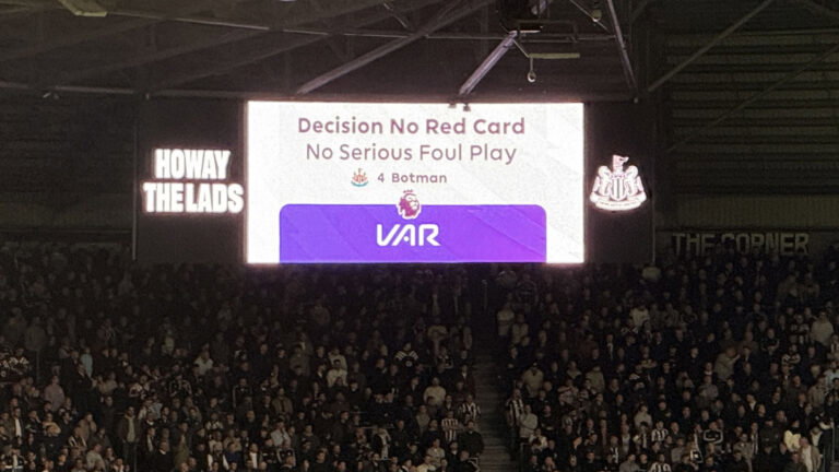 Nicolas Jackson gives his verdict on (no) red card Sven Botman incident