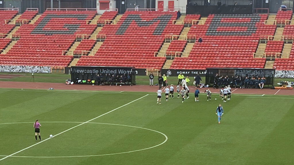 Newcastle Women v Crystal Palace Estadio Internacional Gateshead
