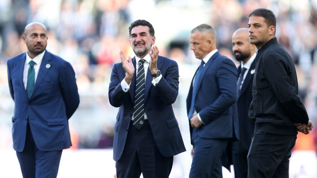 Yasir Al-Rumayyan Newcastle Chairman Clapping
